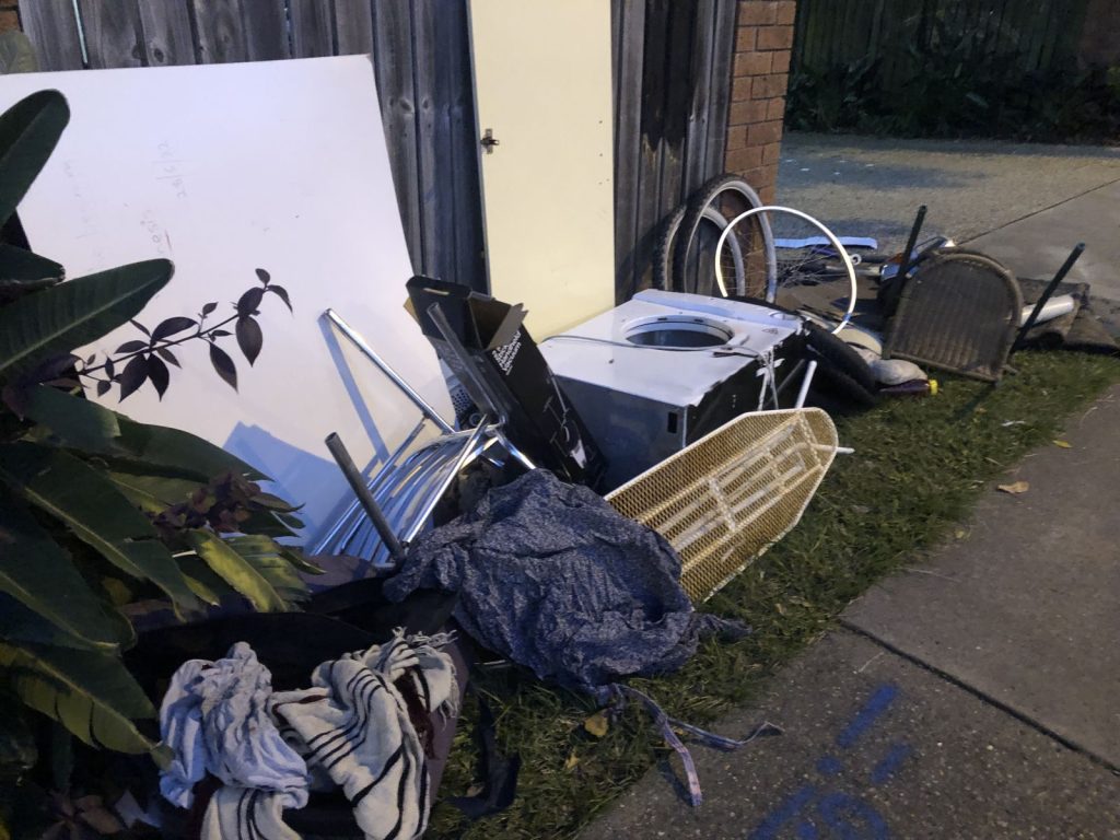 Guide on Junk Jumble Removal and Cleaning