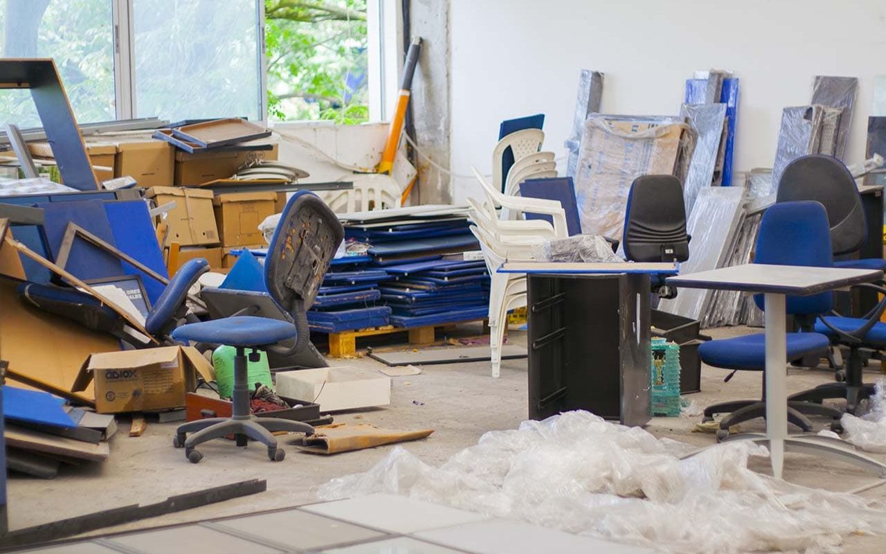 Make your space simpler with skilled appliance and trash disposal services
